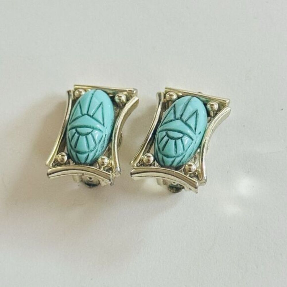 VTG Scarab Rectangle Earrings Clip Blue Lucite Beaded Rare Retro Regal 60s Gold
